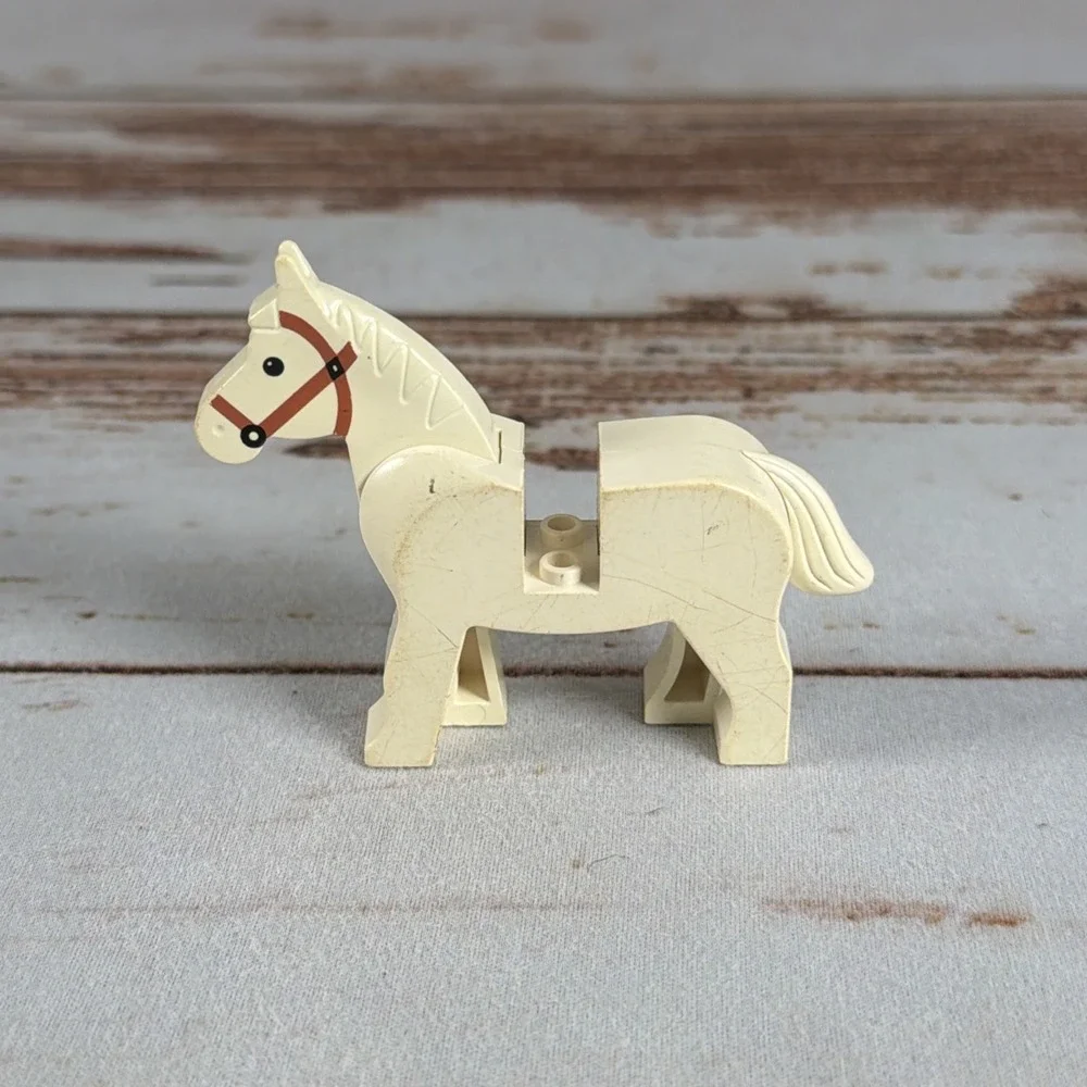 LEGO White Horse with Moveable Head Articulated Vintage Castle Farm Used